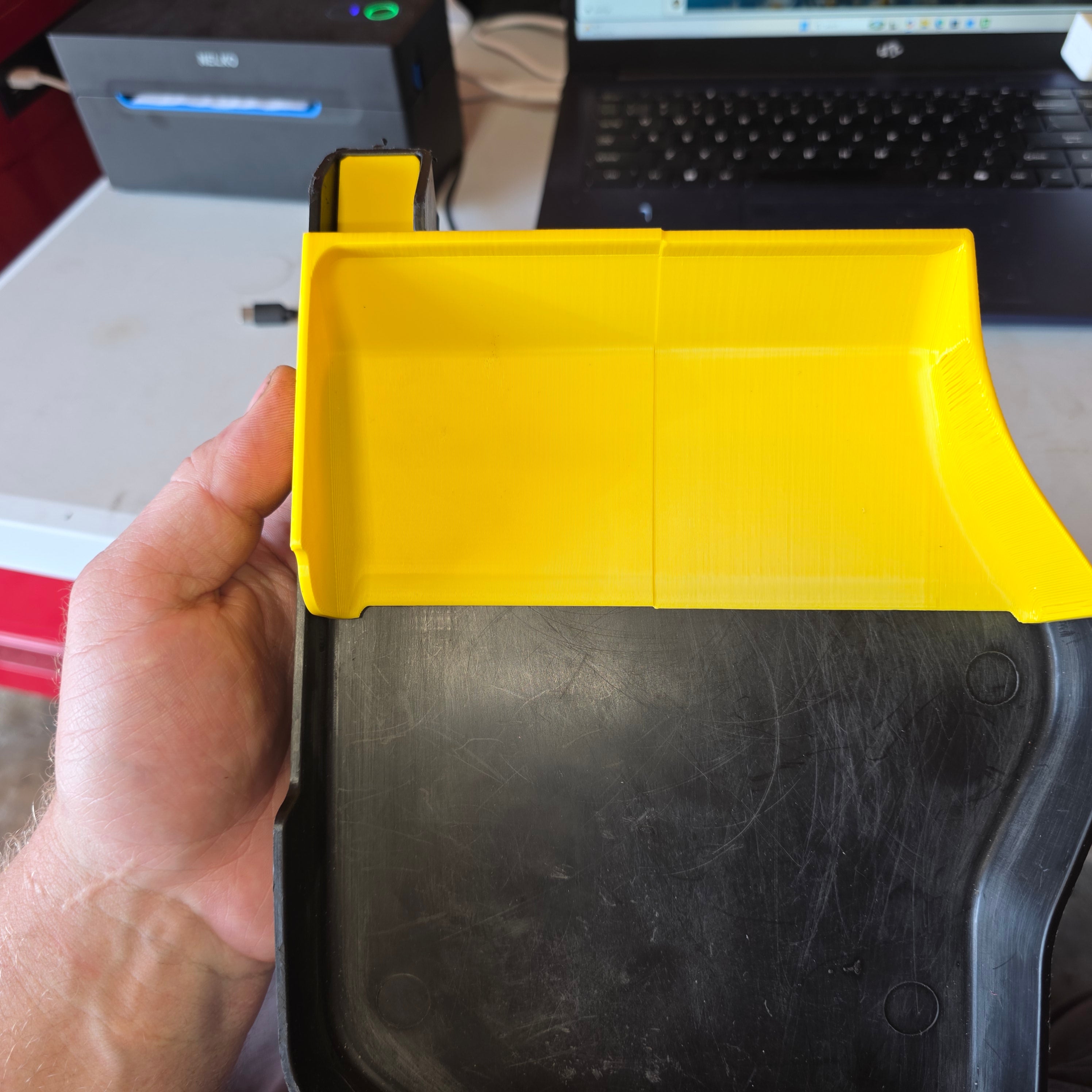 F150 Oil Drain Tray - Mess Fix