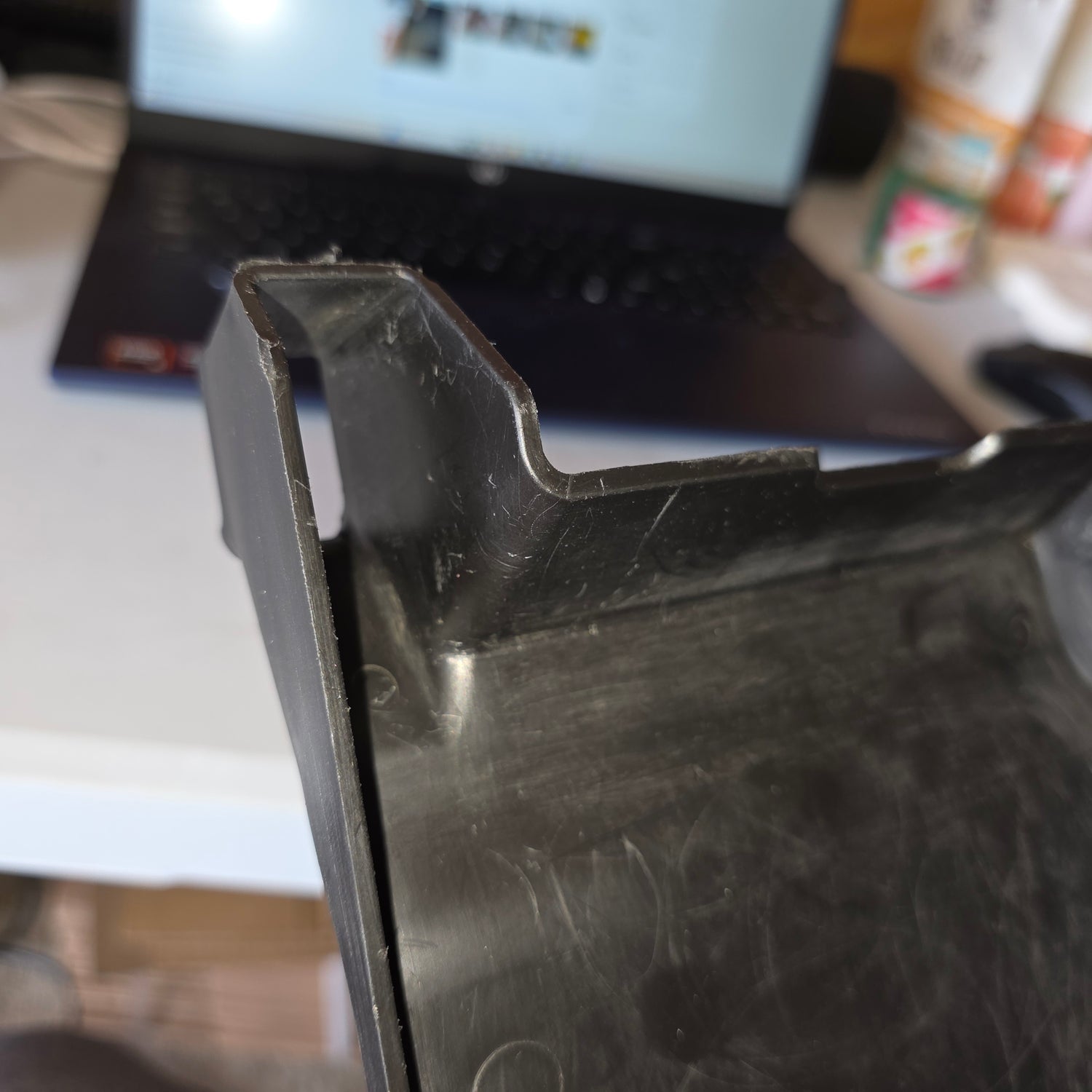 F150 Oil Drain Tray - Mess Fix