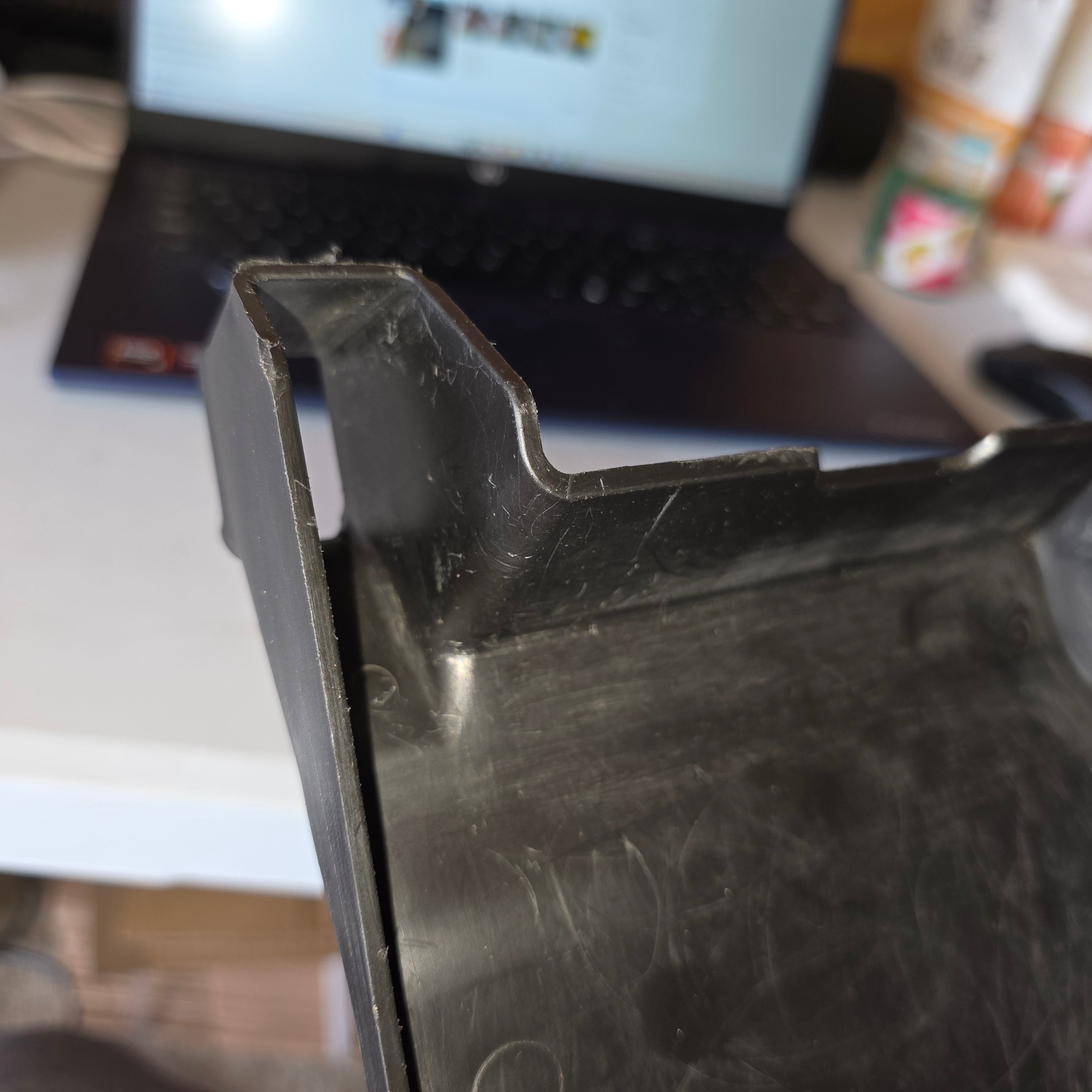 F150 Oil Drain Tray - Mess Fix